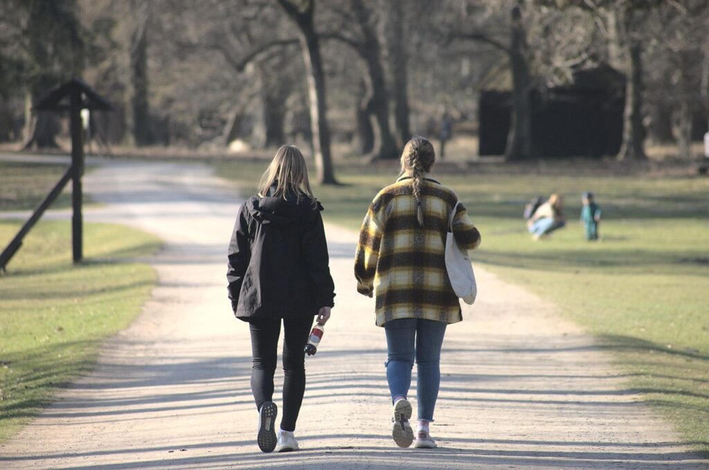 women, walking, park, taking a stroll, tiergarten, friends, outdoors